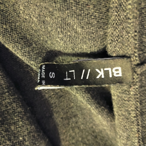 S BLK Button Down Cardigan - Picture 2 of 3